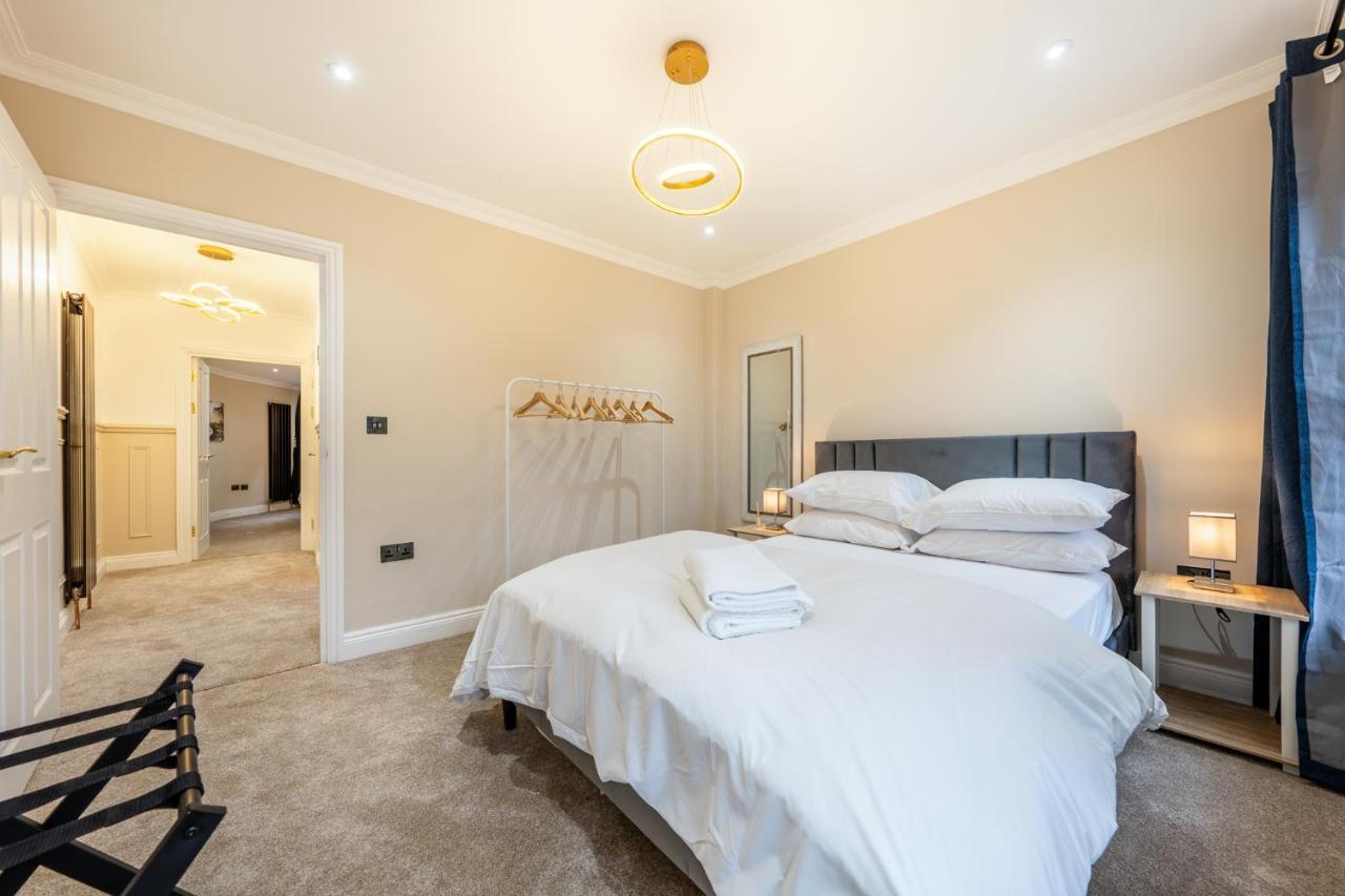 Brand New London Luxury House - Sleeps 8 Vila Exterior foto