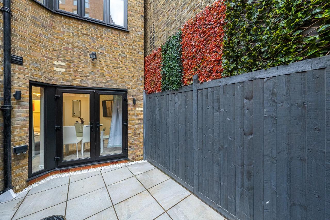 Brand New London Luxury House - Sleeps 8 Vila Exterior foto